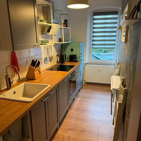 דירה Lucy - Moderne Mit Kostenlosem Parkplatz, Terrasse, Nahe Und Malerweg *