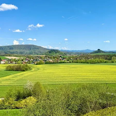 Lucy - Moderne Mit Kostenlosem Parkplatz, Terrasse, Nahe Und Malerweg Apartament